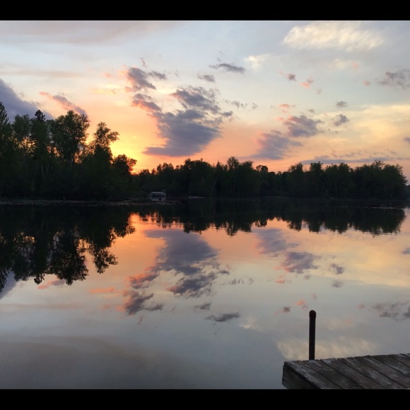 Meet your Posher, Sue & Larry - Picture 1 of 1